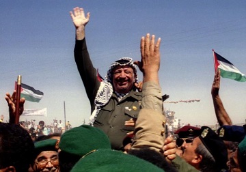 PLO chairman Yasser Arafat entering the Gaza Strip, 1994. (photo credit: REUTERS) 
